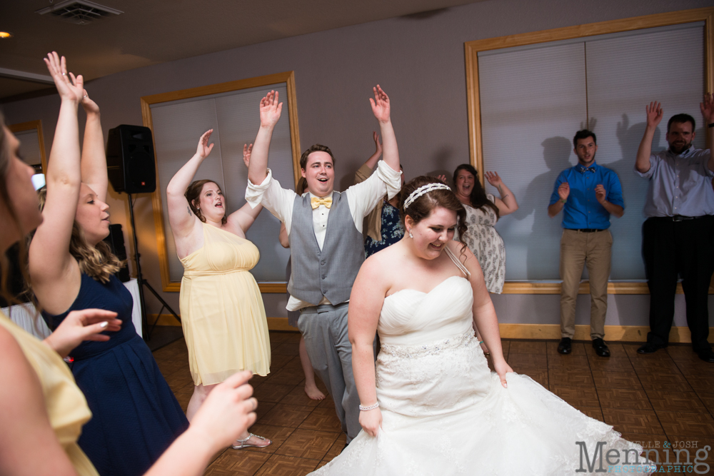 Keri & Shawn - The Links at Firestone Farms - Barn Wedding - Youngstown OH Wedding Photographers_0099