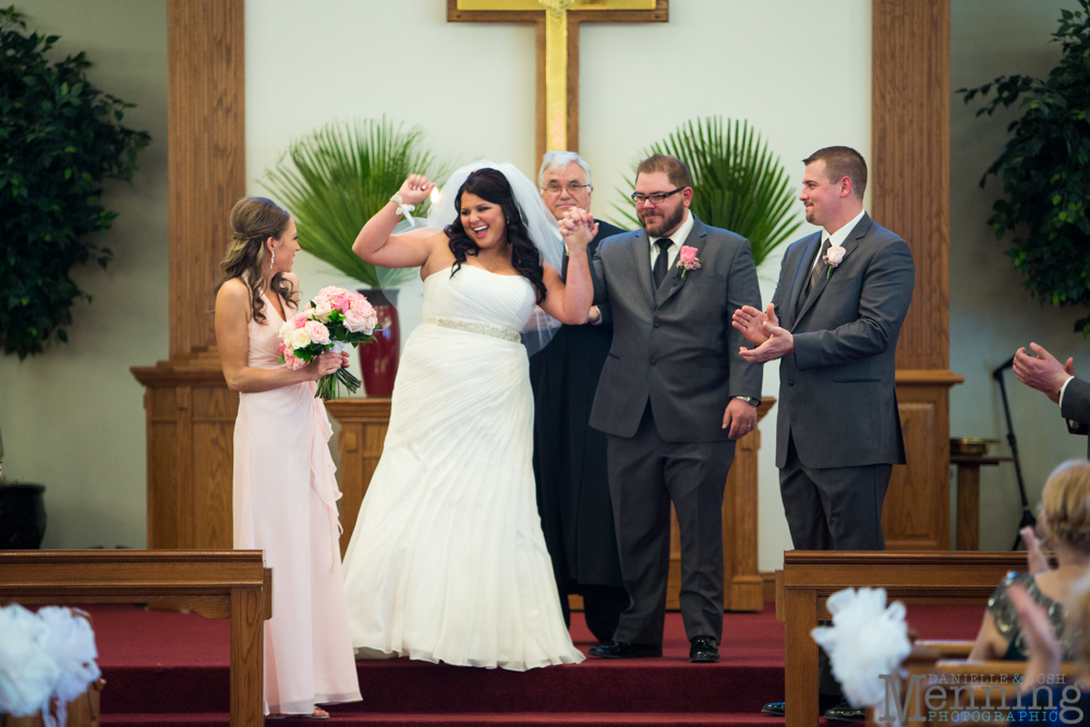 Nicole_Cody_Cleveland-Public-Library_Windows-On-the-River_Cleveland-OH-Wedding-Photography_0026