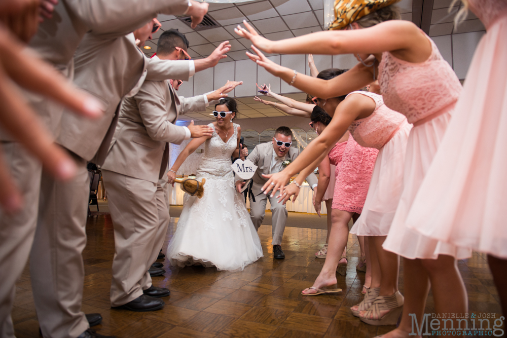 Olivia & Zack Wedding - Julia's Bed & Breakfast - Stambaugh Auditorium - DiVieste's Banquet Center - Youngstown, OH Wedding Photographers_0084