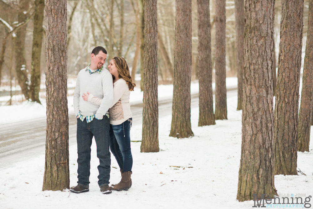 Karlee_Aaron_Beaver-Creek_Rustic-Snowy-Engagement-Photos_0008