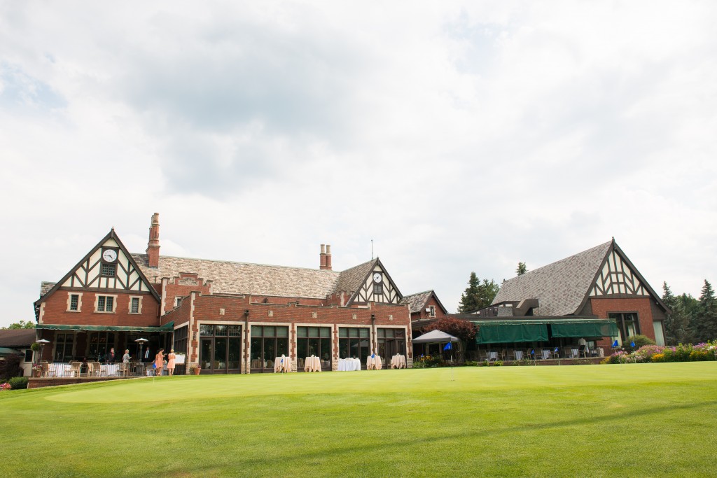 Youngstown Country Club weddings
