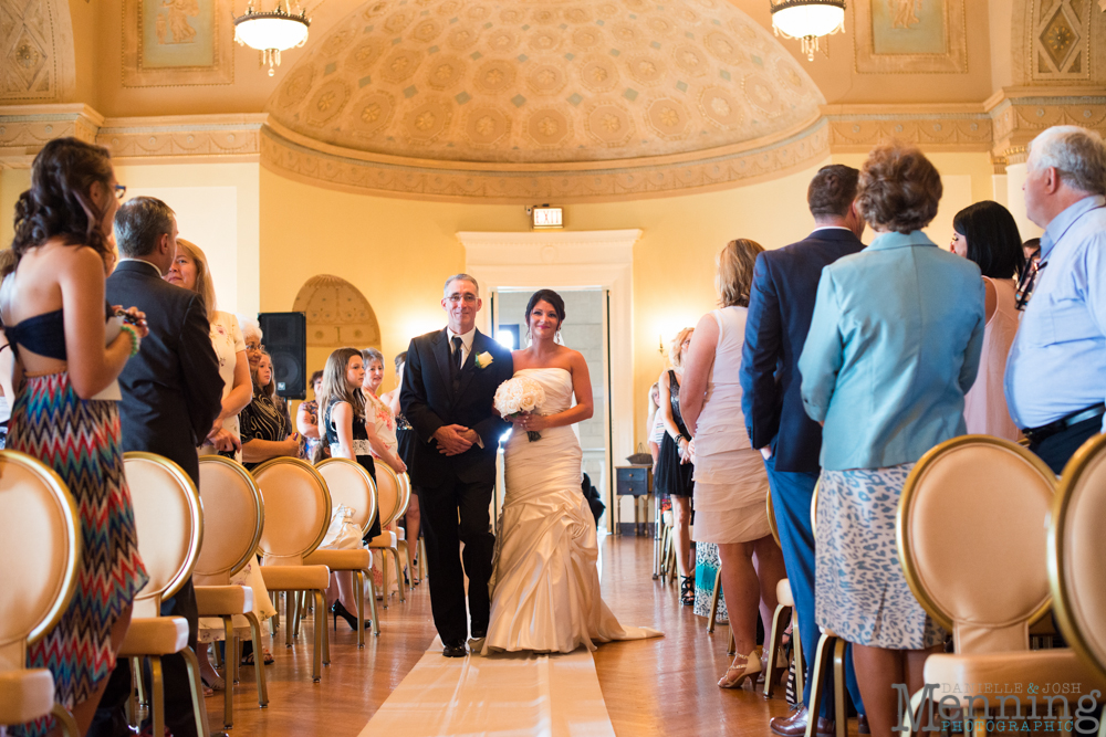 Stambaugh Auditorium wedding