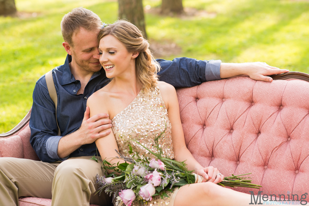 boho wedding with a pink couch