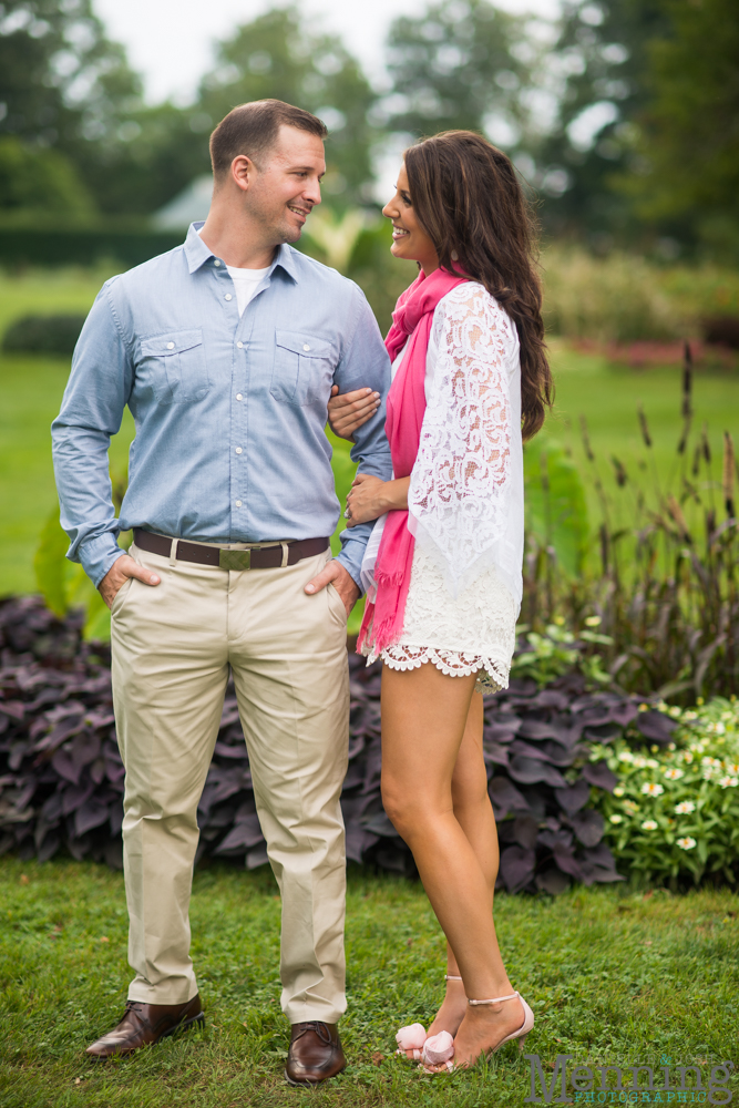 engagement photos at Mill Creek park