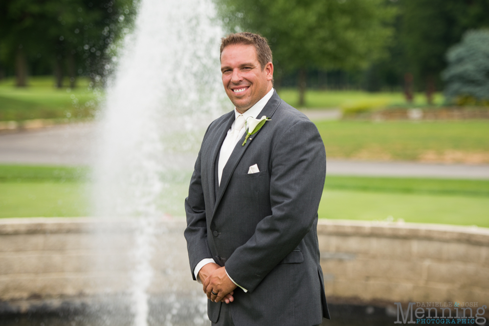 Youngstown wedding photographer