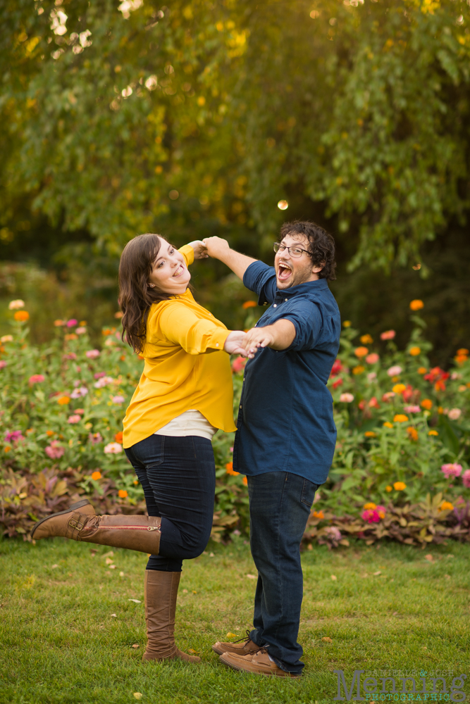 Mill Creek Park engagement photos