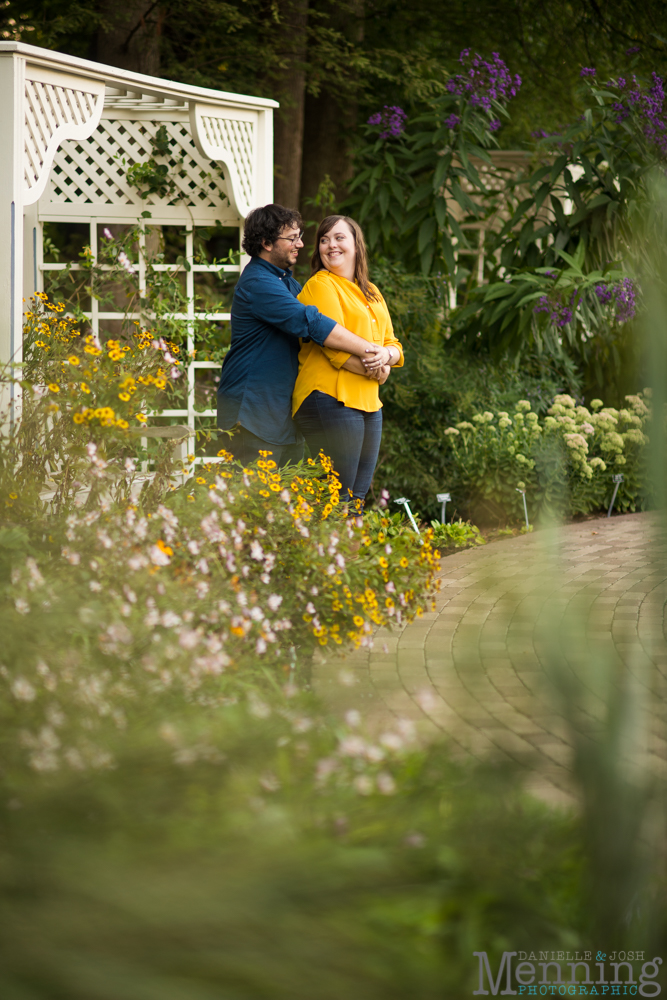 Mill Creek Park engagement photos