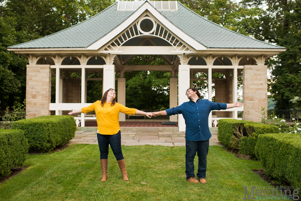 Mill Creek Park engagement photos