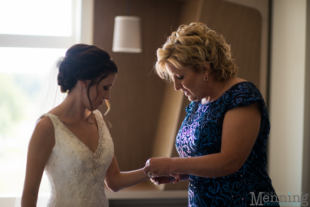 sarah-jereme-wedding-mount-olivet-kensington-golf-course-avion-on-the-water-youngstown-ohio-wedding-photographers_0013