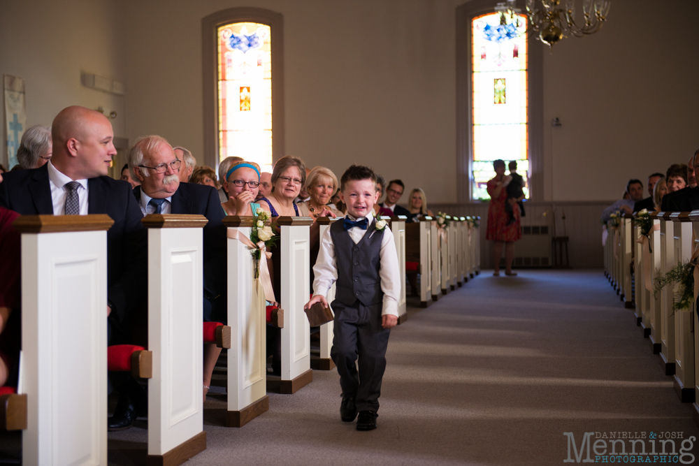 sarah-jereme-wedding-mount-olivet-kensington-golf-course-avion-on-the-water-youngstown-ohio-wedding-photographers_0016