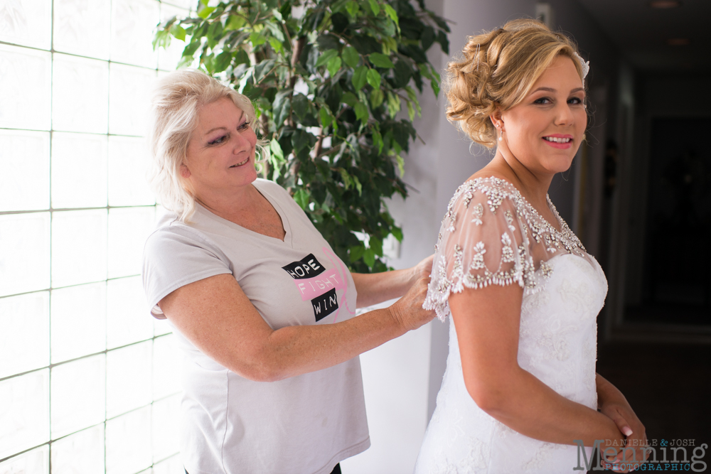 wedding photography at The Barn & Gazebo Salem Ohio