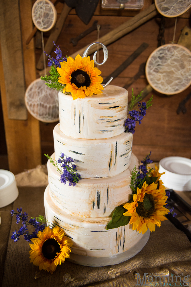 rustic wedding cake