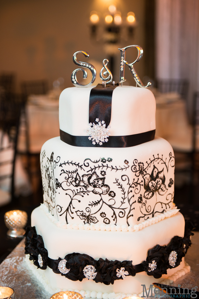 Youngstown wedding cakes