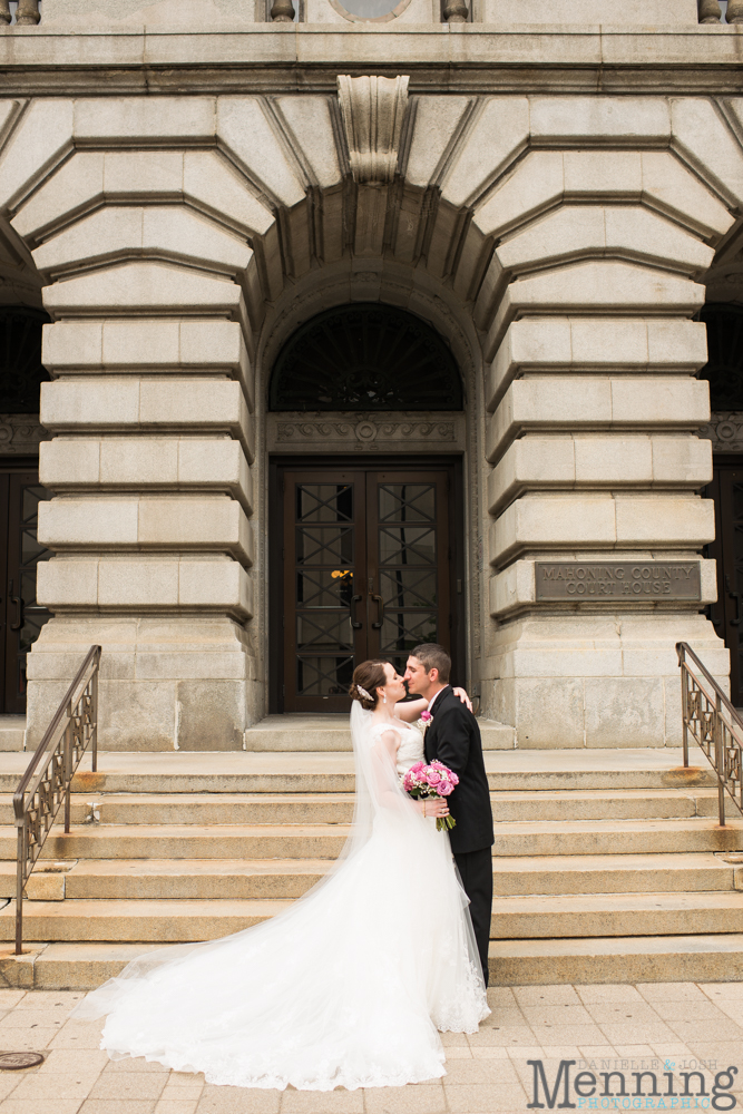 youngstown wedding photographer