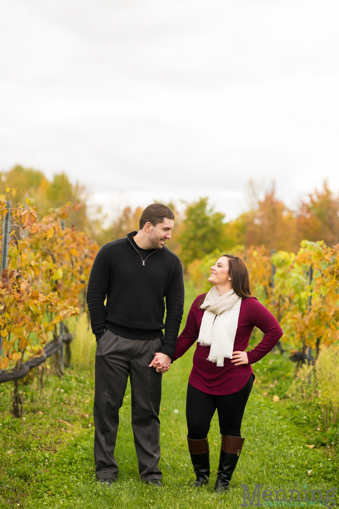 winery engagement photos
