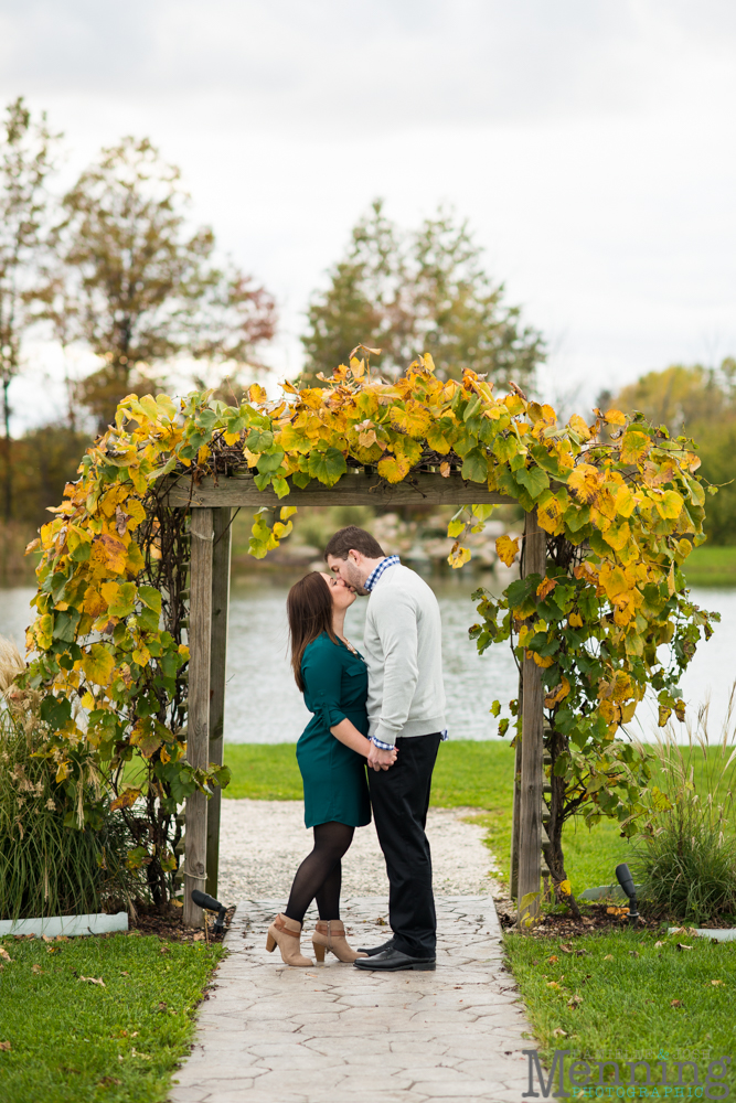 winery engagement photos