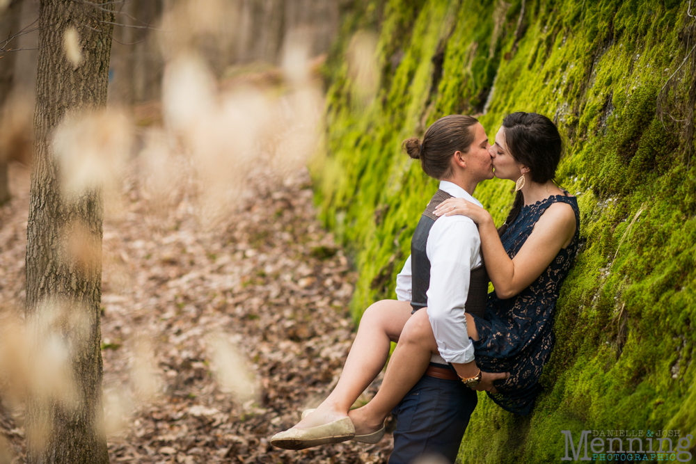 nelson's ledges quarry park wedding