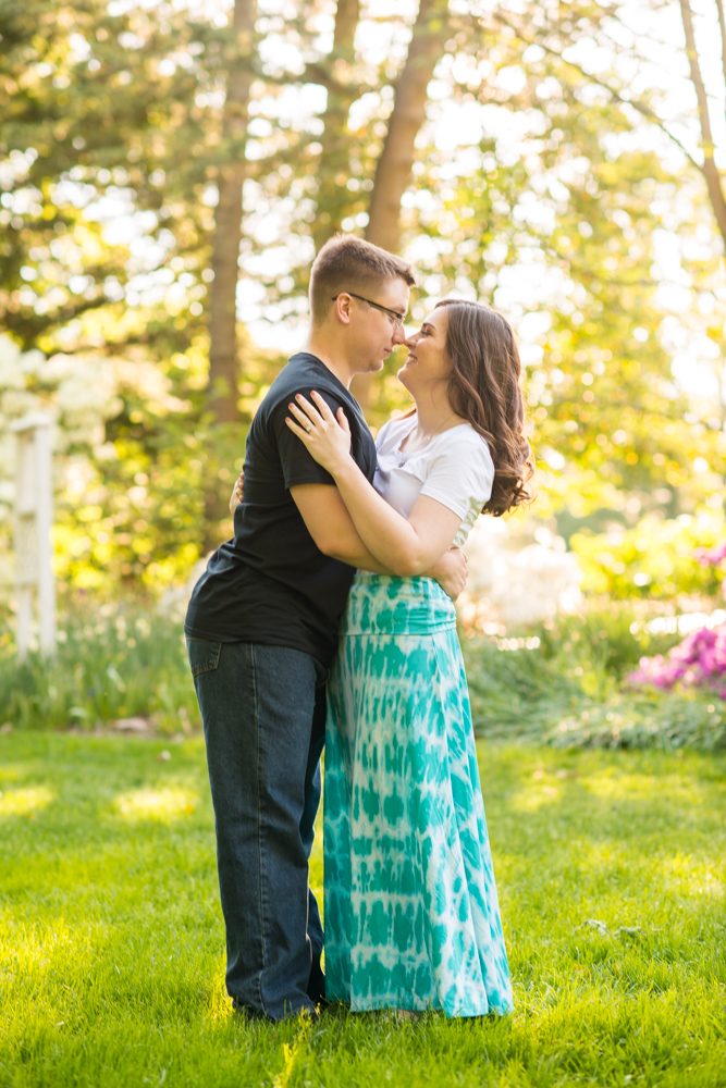 Youngstown engagement photos in Mill Creek Park