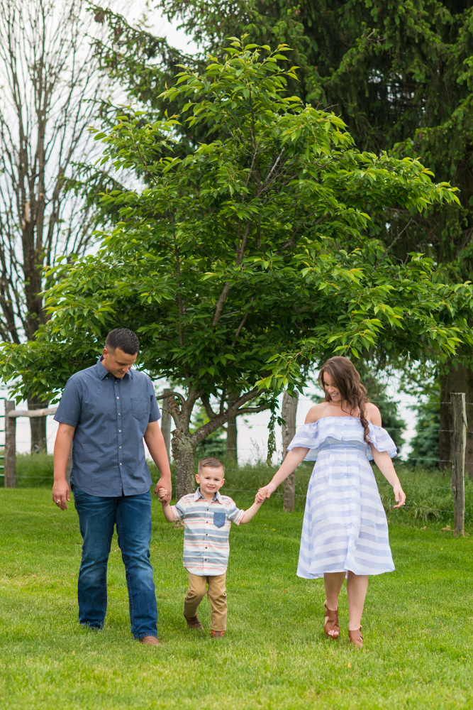 country engagement photos