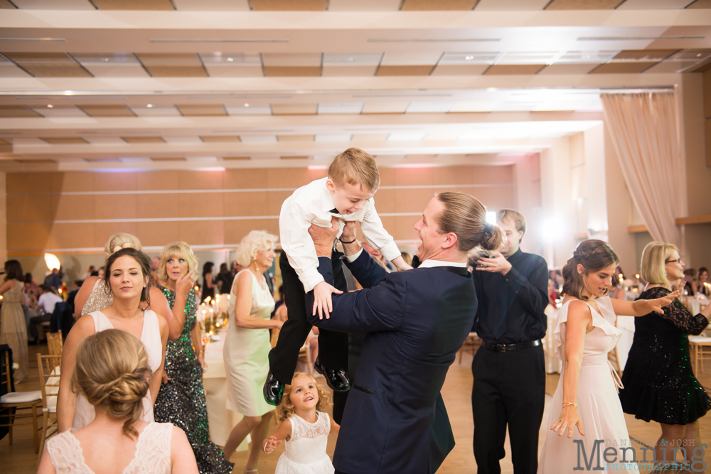 classic ivory and gold wedding