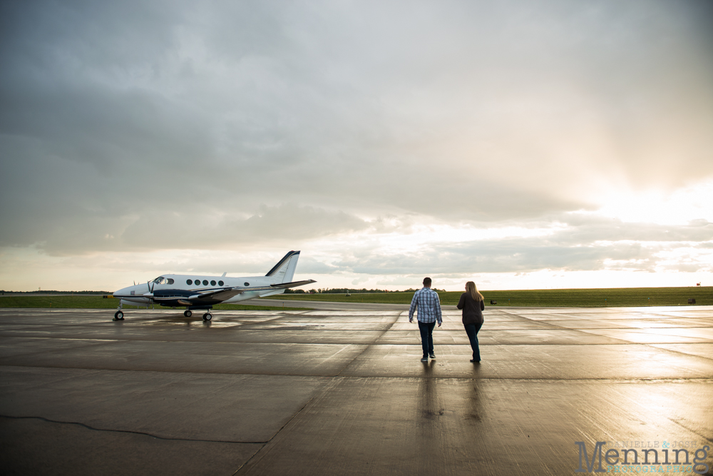 Youngstown airport engagement photos