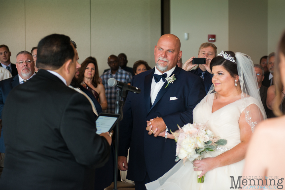 The Lake Club of Ohio wedding