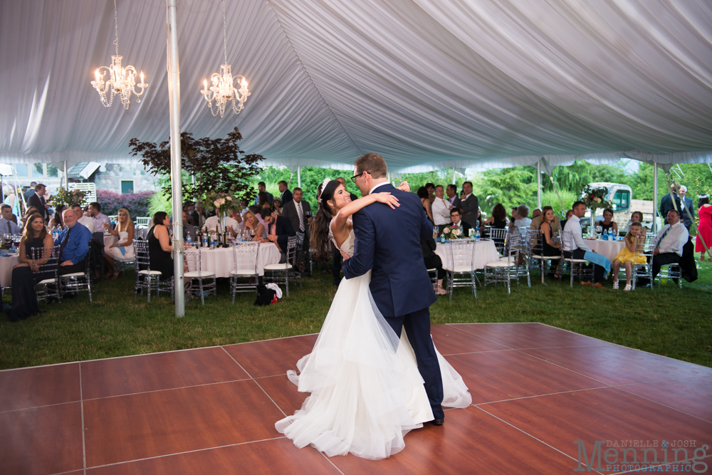 backyard wedding Columbiana Ohio