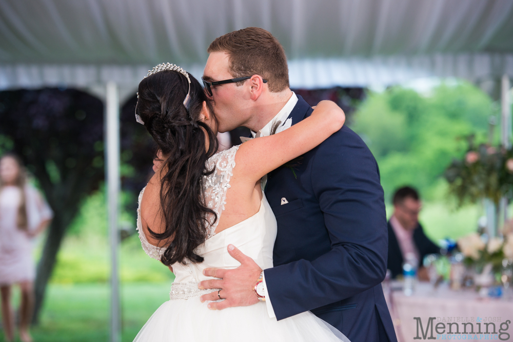 backyard wedding Columbiana Ohio