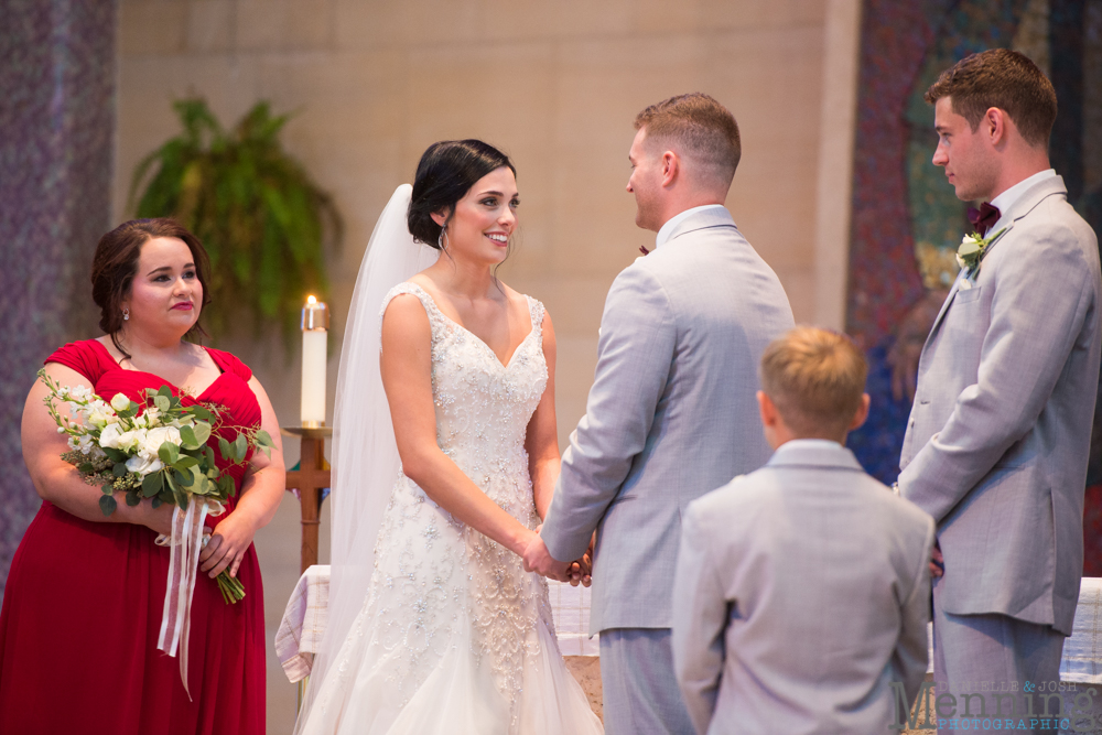 gold and greenery Youngstown wedding