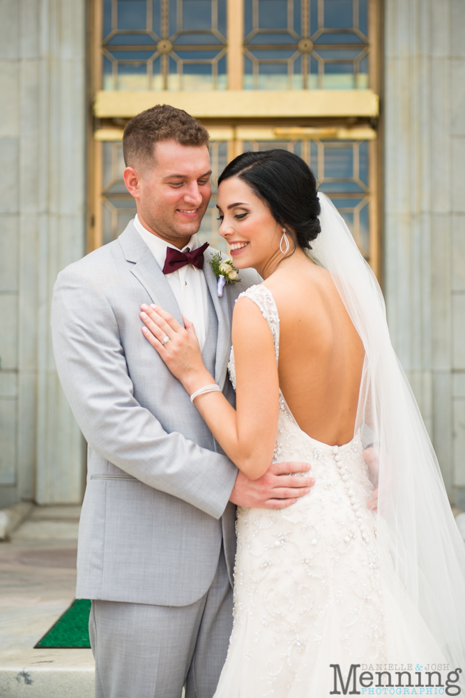 gold and greenery Youngstown wedding