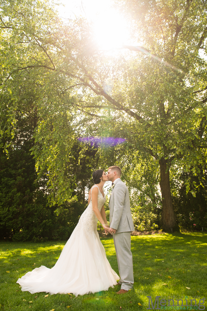 gold and greenery Youngstown wedding