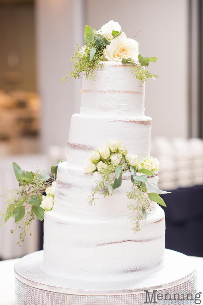 gold and greenery Youngstown wedding