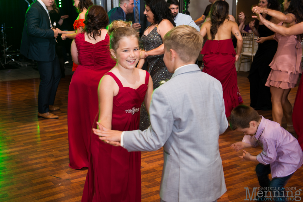 gold and greenery Youngstown wedding