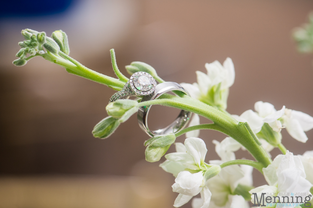 gold and greenery Youngstown wedding