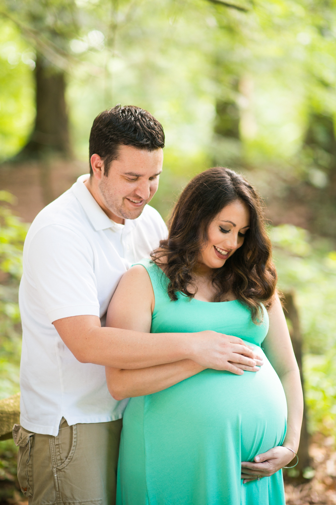 maternity photo session in Mill Creek Park Youngstown Ohio