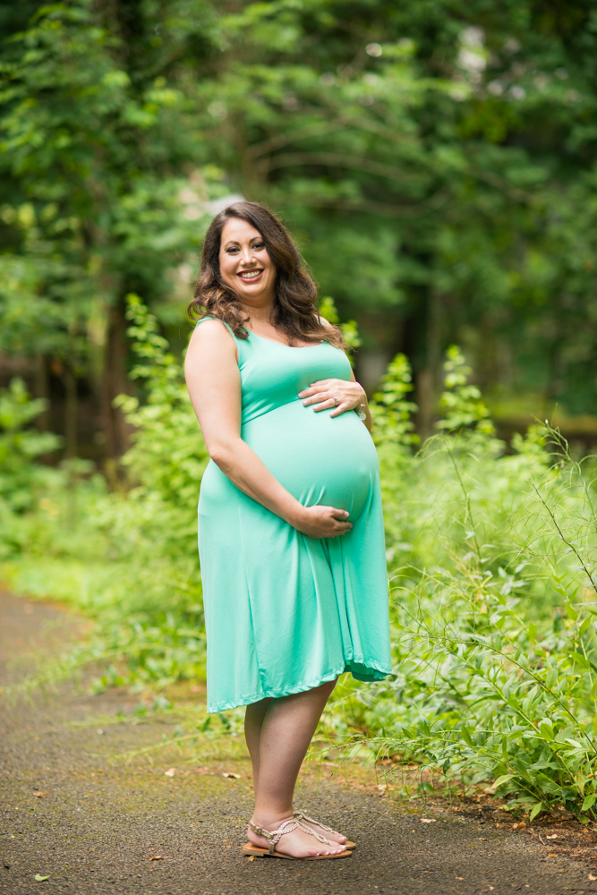 maternity photo session in Mill Creek Park Youngstown Ohio