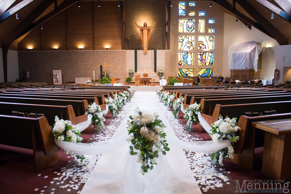 Youngstown, Ohio black tie wedding DeYor Powers Auditorium