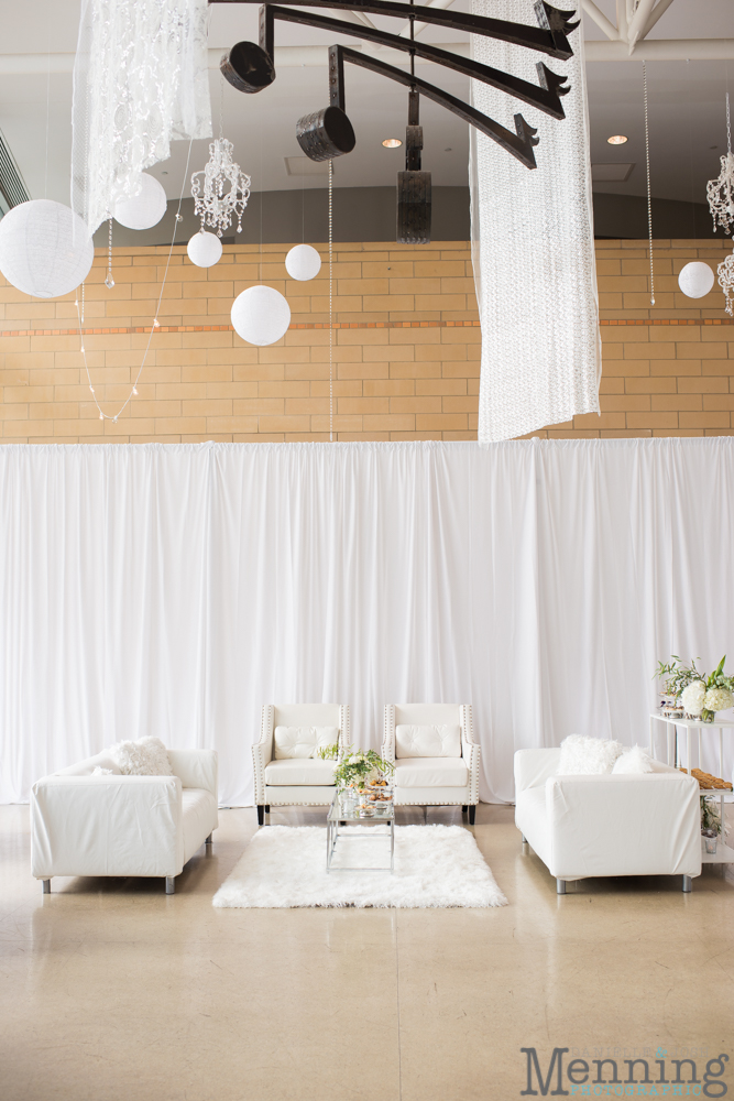 Youngstown, Ohio black tie wedding DeYor Powers Auditorium