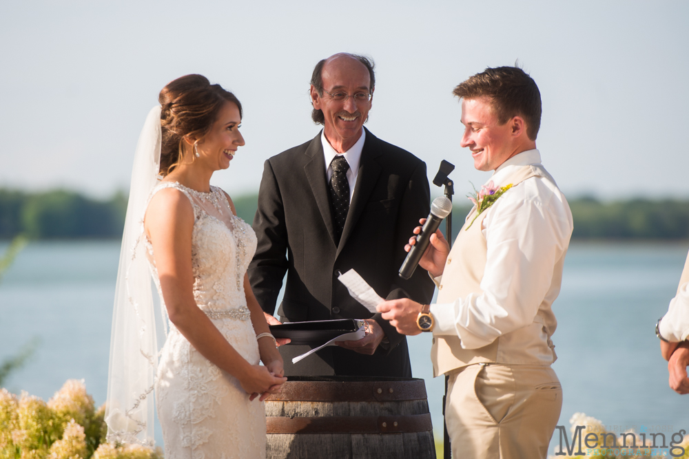 vineyards at pine lake wedding