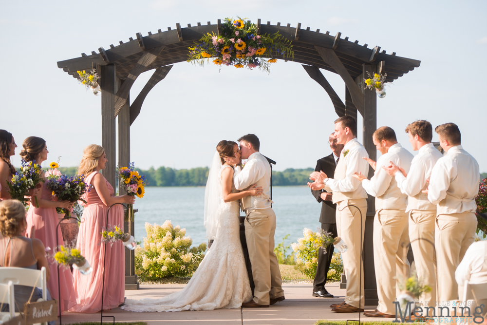 vineyards at pine lake wedding