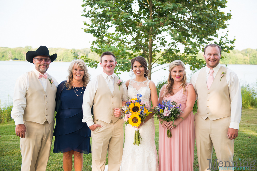 vineyards at pine lake wedding