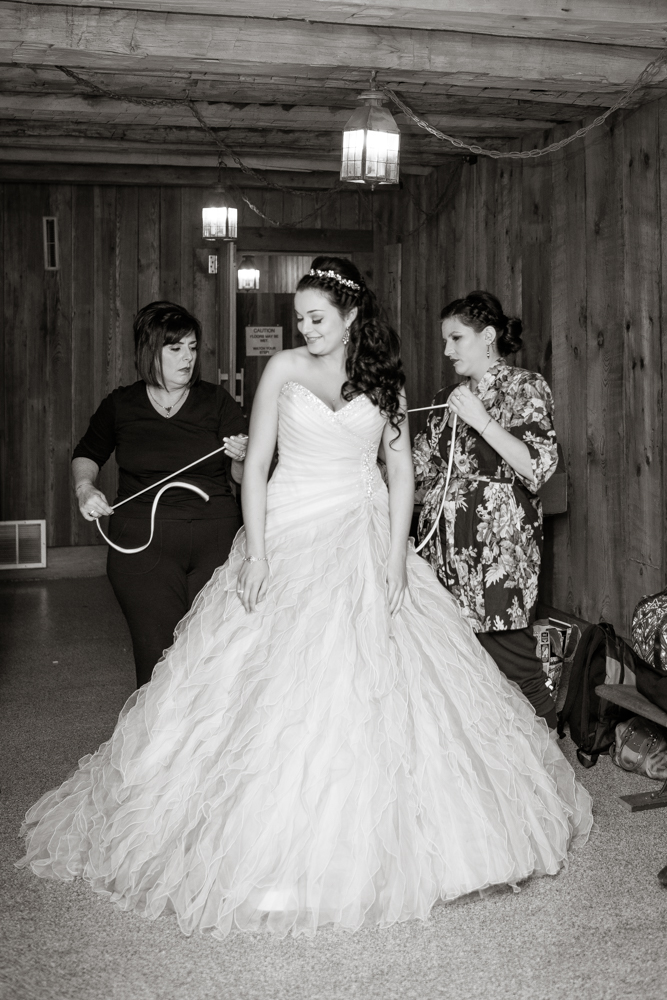 salem barn and gazebo wedding