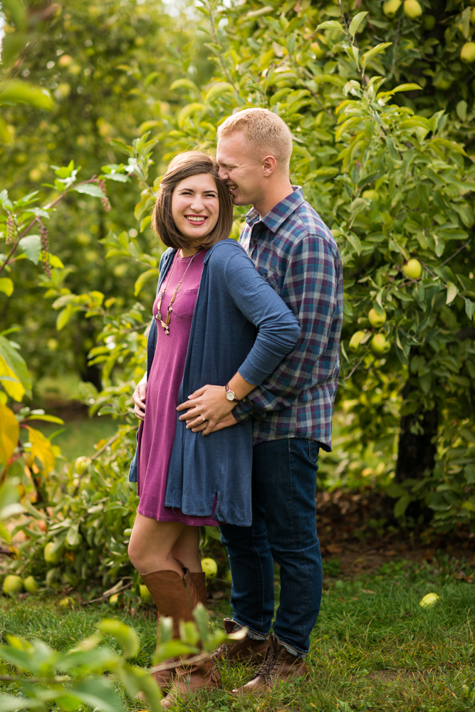 fall apple orchard engagement photos