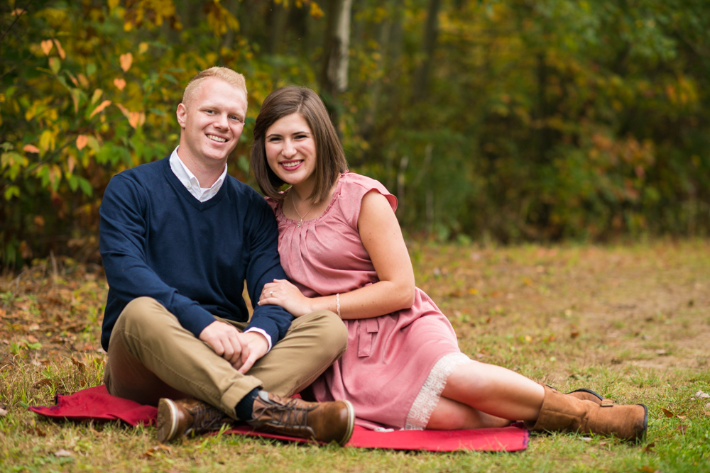 fall apple orchard engagement photos