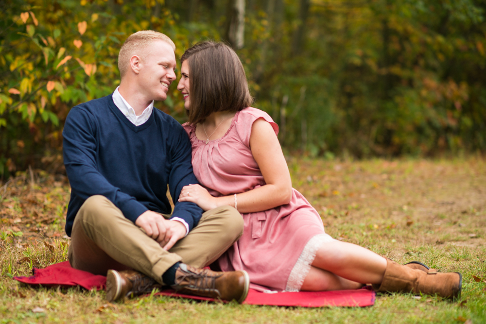 fall apple orchard engagement photos