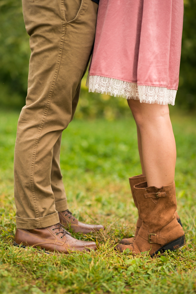 fall apple orchard engagement photos