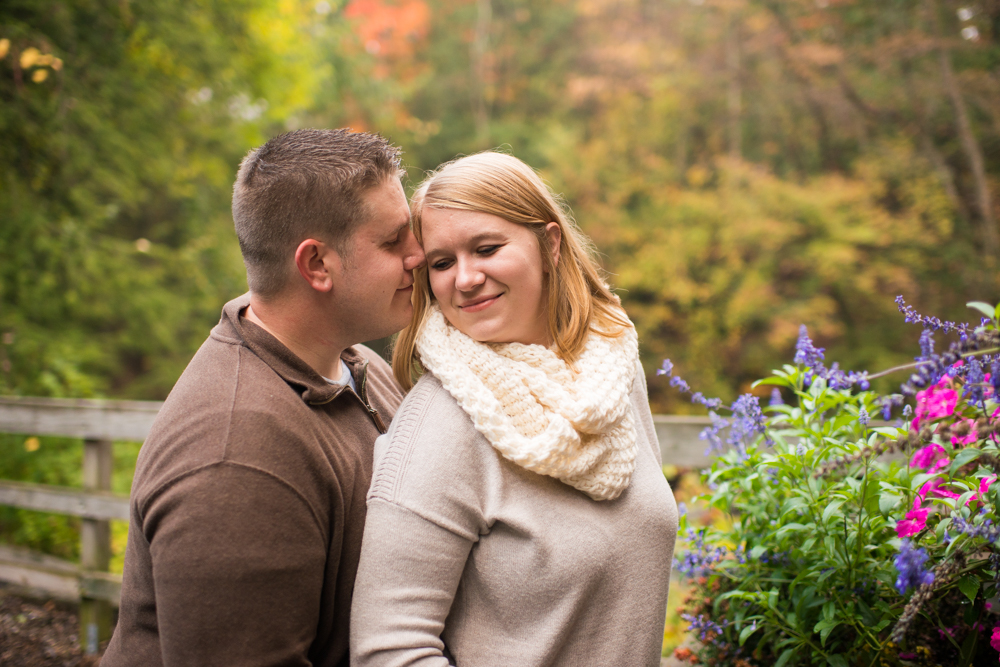 youngstown engagement photos