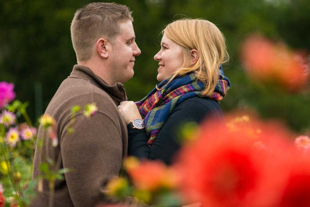 youngstown engagement photos