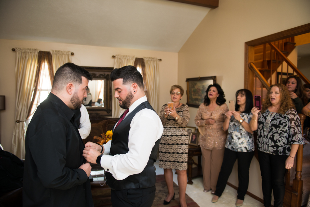 Greek wedding tradition